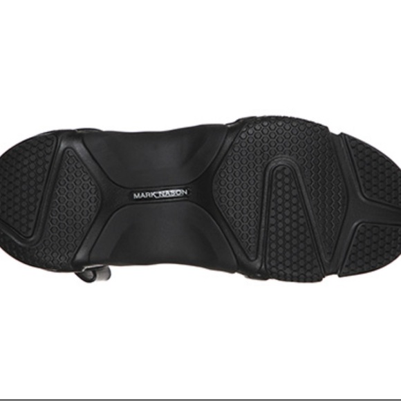 MARK NASON SANDALS CHUNKY HEEL SHEER ACRYLIC STRAPS BLACK TRIM SIZE 8 NWT - Picture 4 of 9